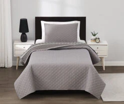 Real Living Quilt Set -Modern Decor Shop 810516745 1