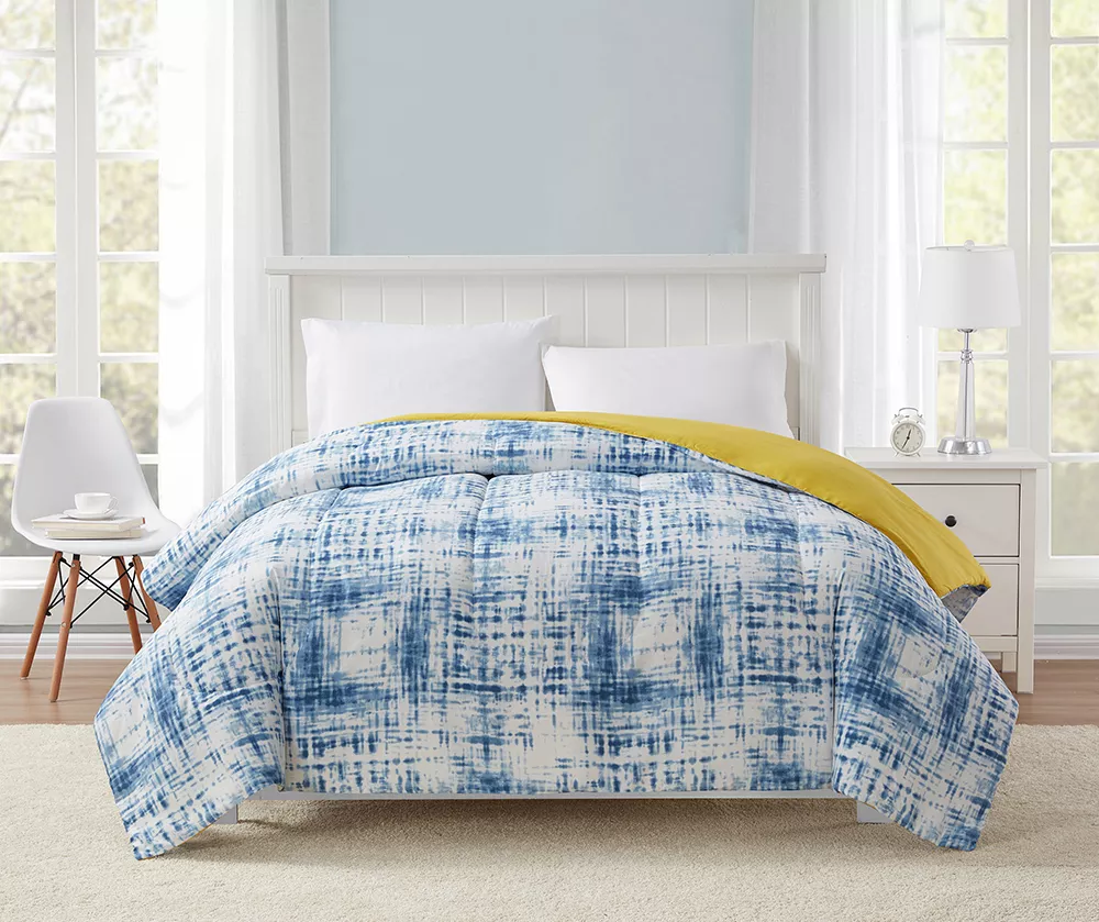 Real Living Blue & White Crosshatch Microfiber Comforter 1 Real Living Blue & White Crosshatch Microfiber Comforter