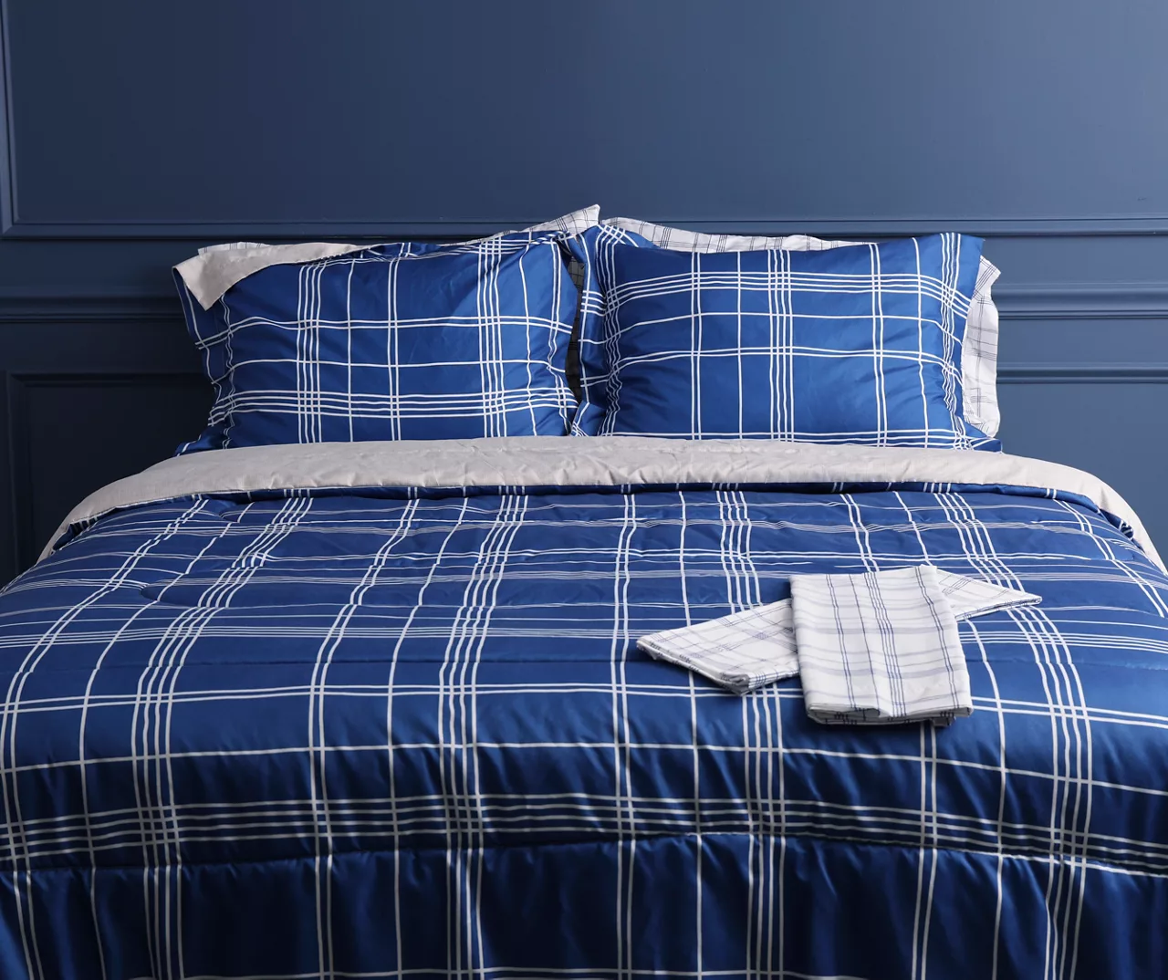 Real Living Blue Plaid Bed-in-a-Bag Reversible Comforter Set 1 Real Living Blue Plaid Bed-in-a-Bag Reversible Comforter Set