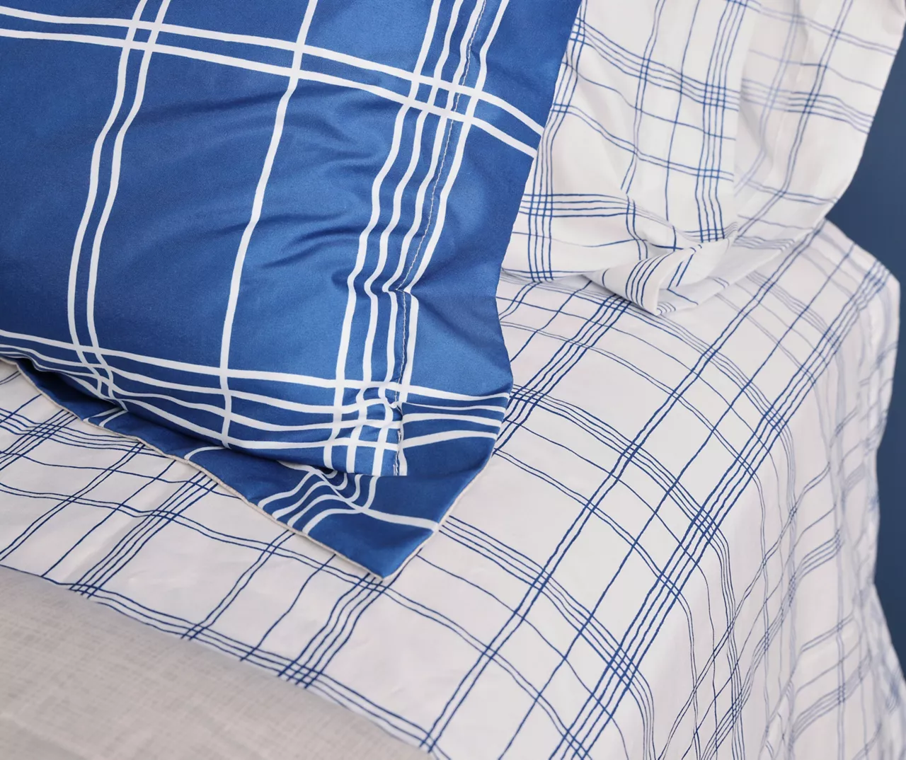 Real Living Blue Plaid Bed-in-a-Bag Reversible Comforter Set 5 Real Living Blue Plaid Bed-in-a-Bag Reversible Comforter Set - Image 5