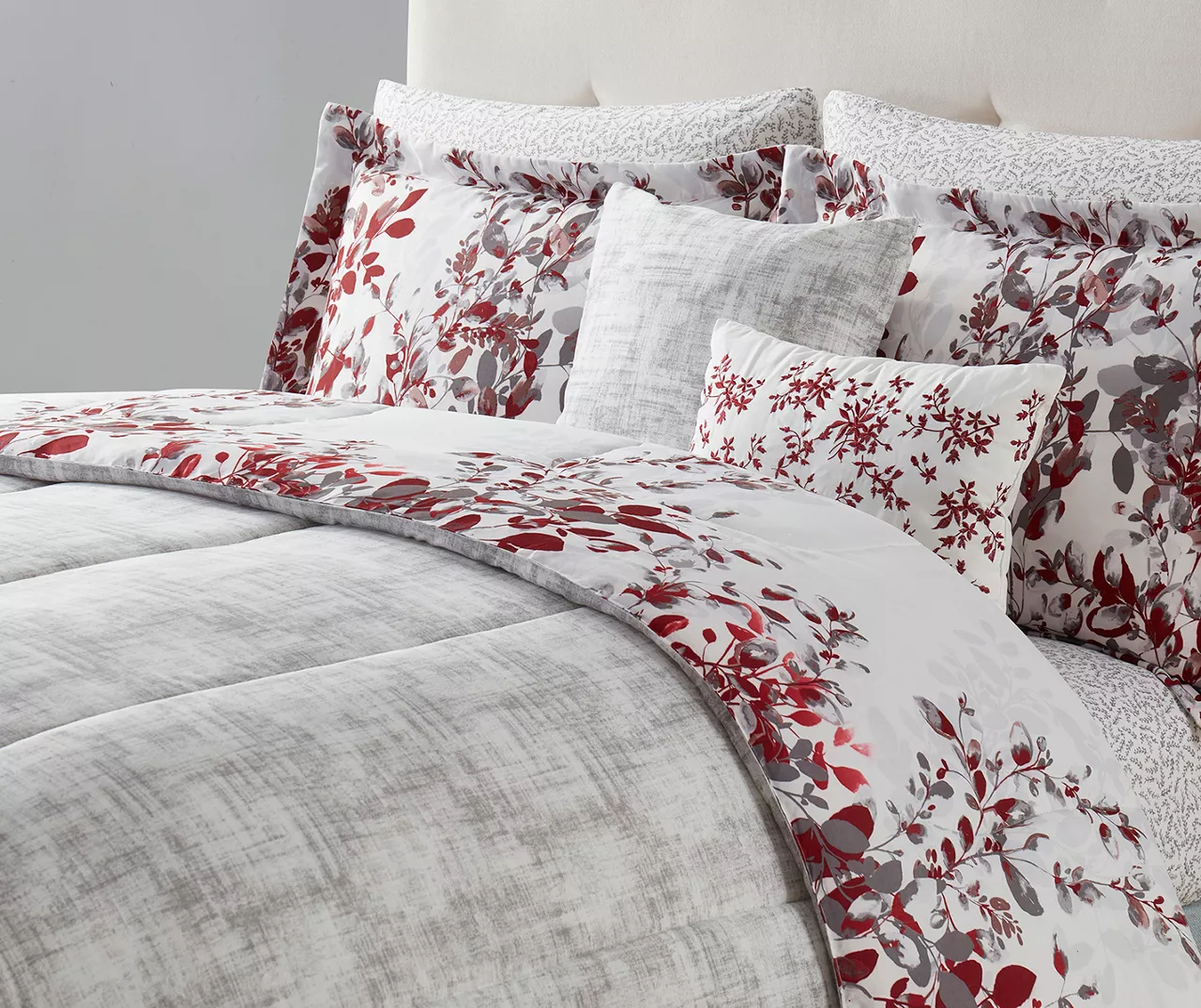 Red & Gray Floral Bed-in-a-Bag Full 14-Piece Bedding Set 3 Red & Gray Floral Bed-in-a-Bag Full 14-Piece Bedding Set - Image 3