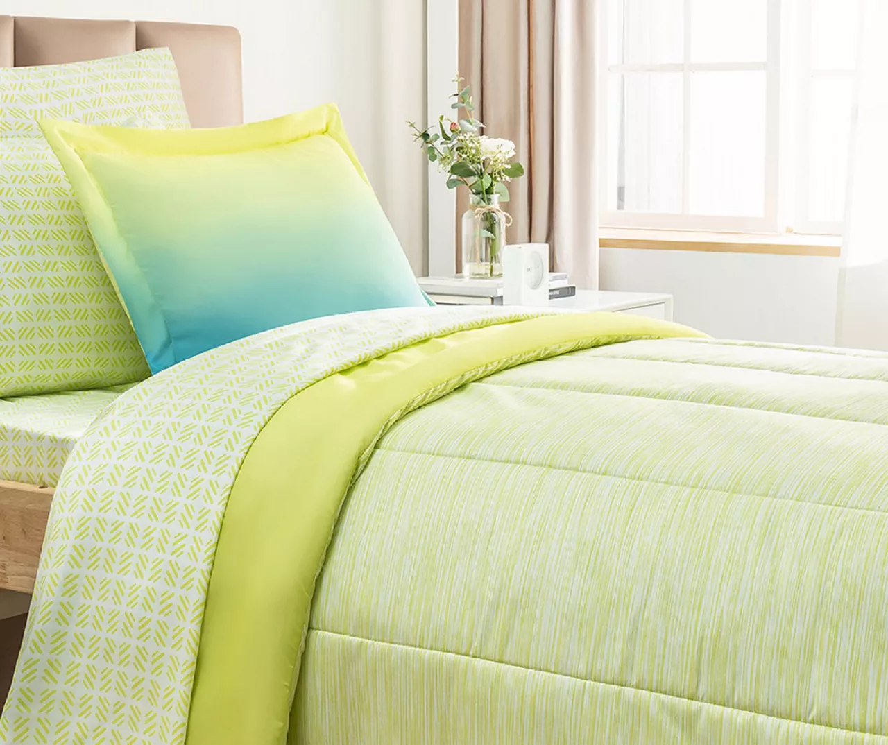 Euphoric Expression Blue & Green Ombre Reversible Queen 9-Piece Bed-in-a-Bag Set 2 Euphoric Expression Blue & Green Ombre Reversible Queen 9-Piece Bed-in-a-Bag Set - Image 2