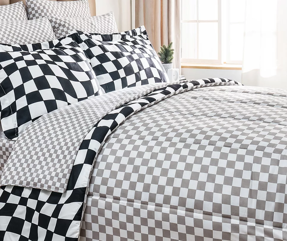 Euphoric Expression Black Wavy Checkerboard Reversible Full 9-Piece Bed-in-a-Bag Set 2 Euphoric Expression Black Wavy Checkerboard Reversible Full 9-Piece Bed-in-a-Bag Set - Image 2